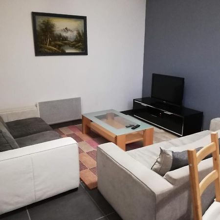 Maison Duplex & Appartement Sur Cour La Ferté-Gaucher Zewnętrze zdjęcie